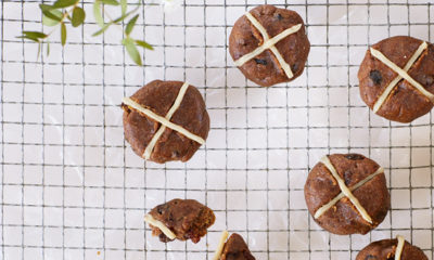 hot cross buns