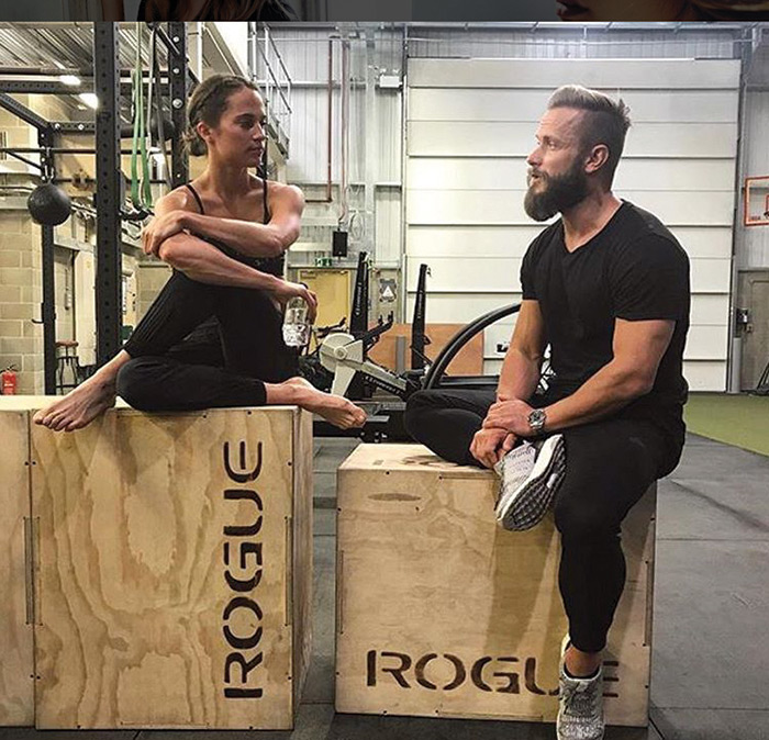 alicia vikander in the gym 